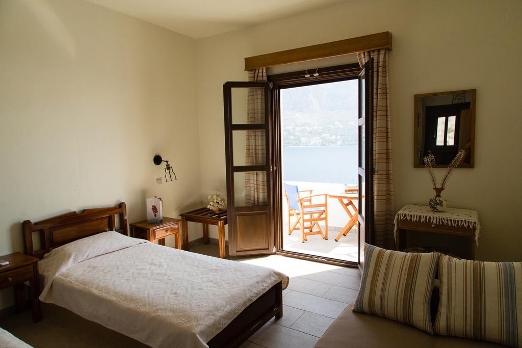 Hotel Porto Potha Telendos Extérieur photo