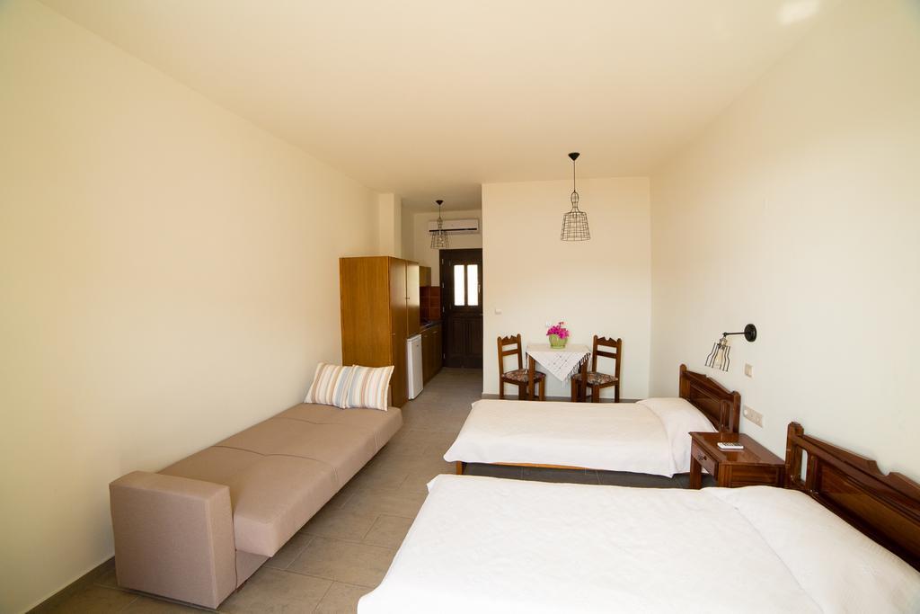 Hotel Porto Potha Telendos Extérieur photo