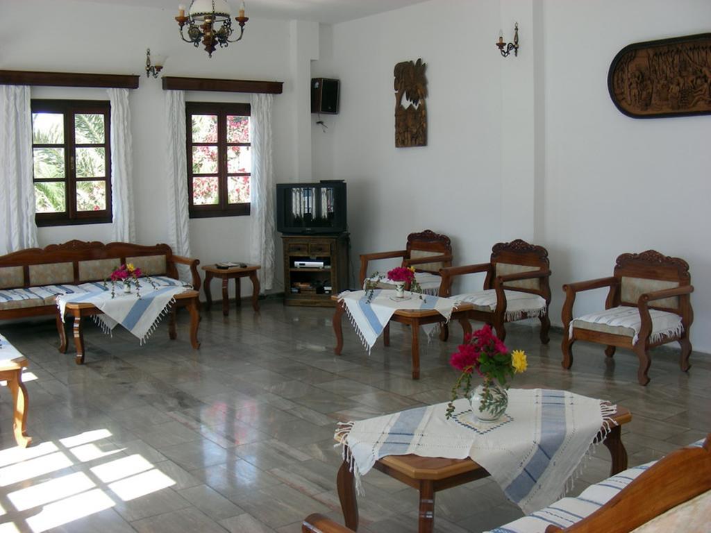Hotel Porto Potha Telendos Extérieur photo